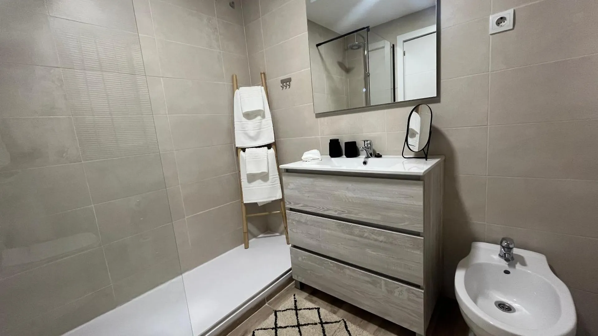 公寓 Love Rent4 Malaga Huelin