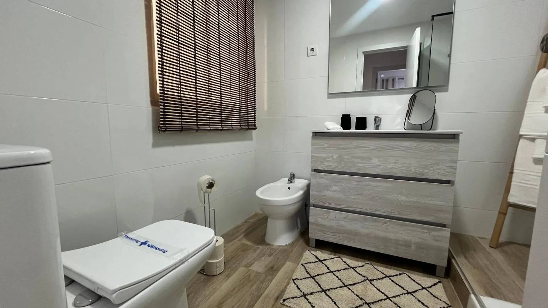 Love Rent4 Malaga Huelin 公寓