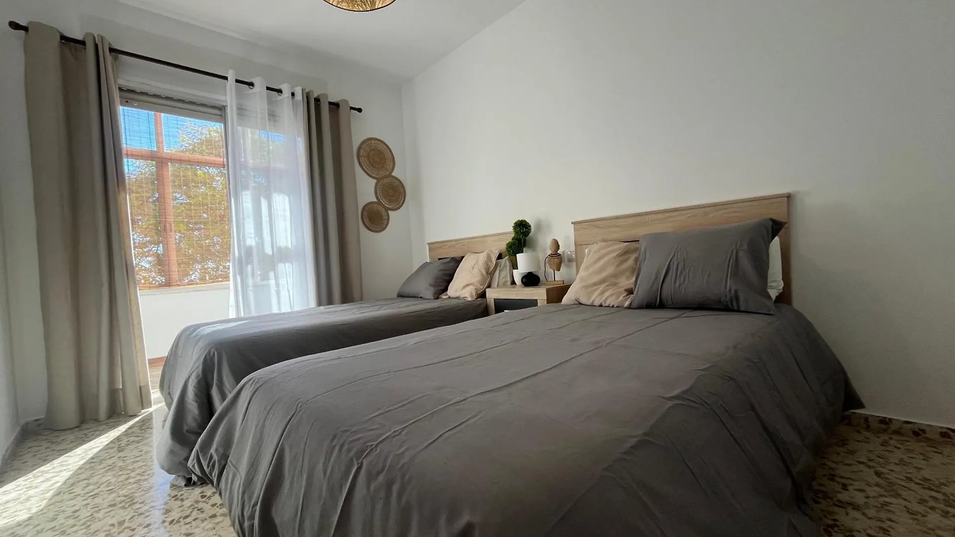 Love Rent4 Malaga Huelin Apartment